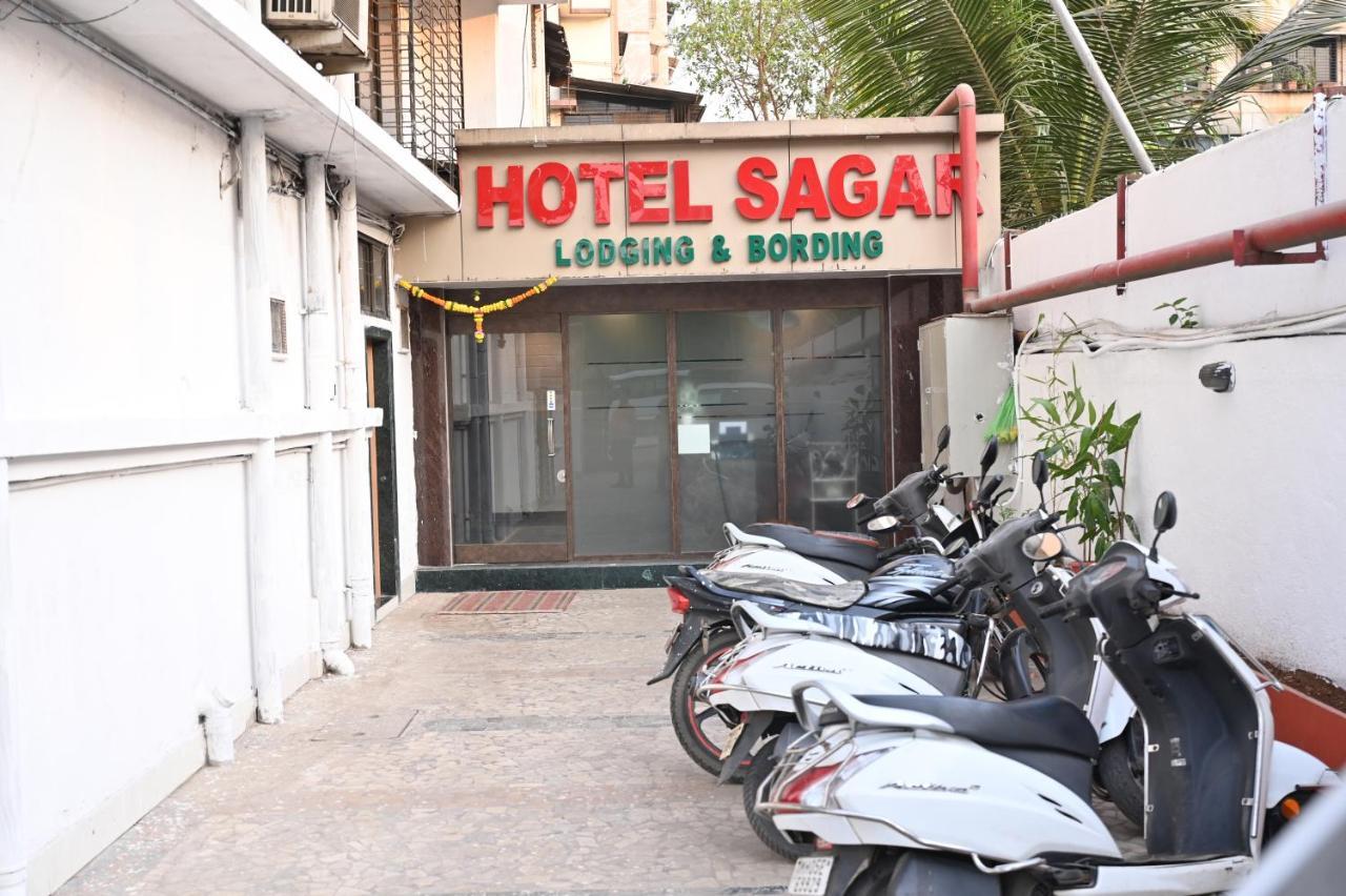 Hotel Sagar Kalyān エクステリア 写真