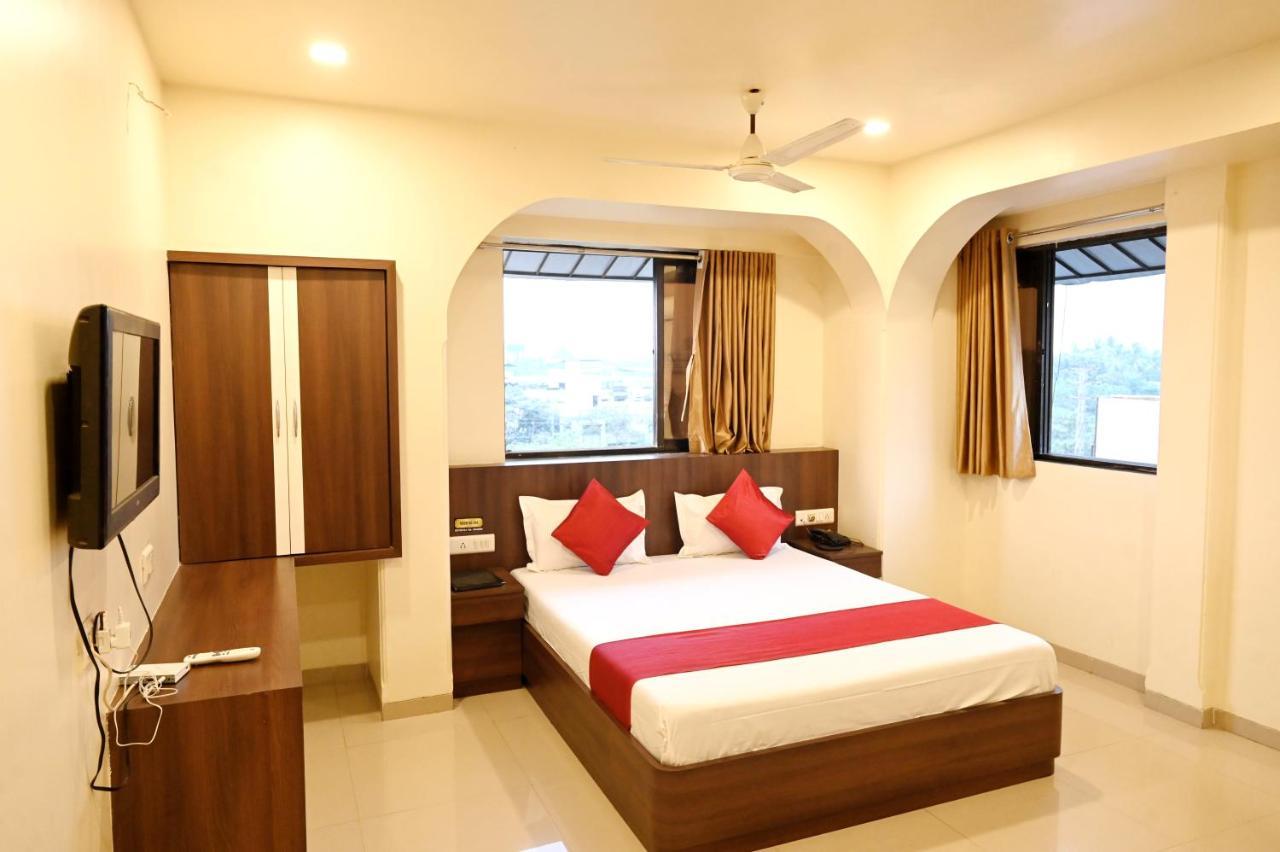 Hotel Sagar Kalyān エクステリア 写真