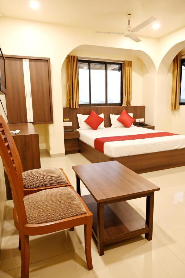 Hotel Sagar Kalyān エクステリア 写真